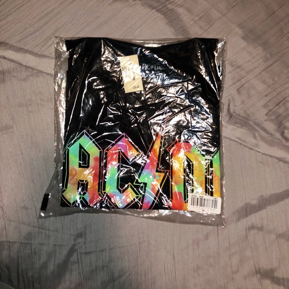 AC/DC long sleeve crop tee - Picture 2 of 4